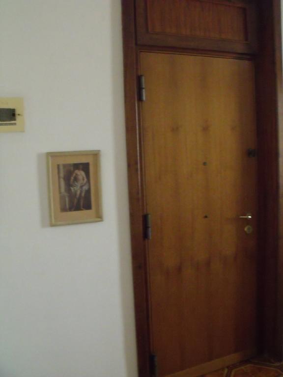 A Tre Passi Dal Centro Hotel Palermo Buitenkant foto