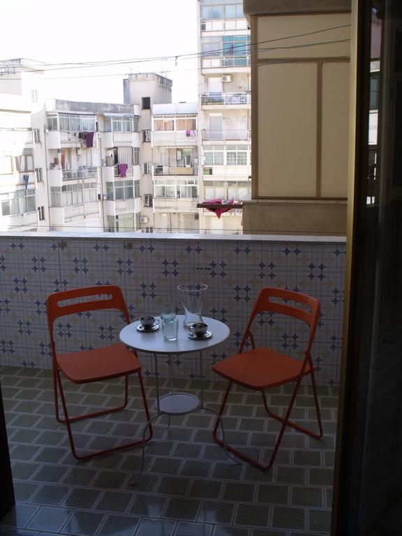 A Tre Passi Dal Centro Hotel Palermo Buitenkant foto