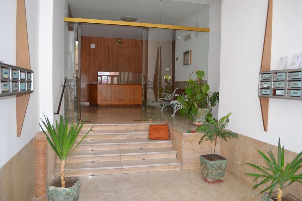 A Tre Passi Dal Centro Hotel Palermo Buitenkant foto